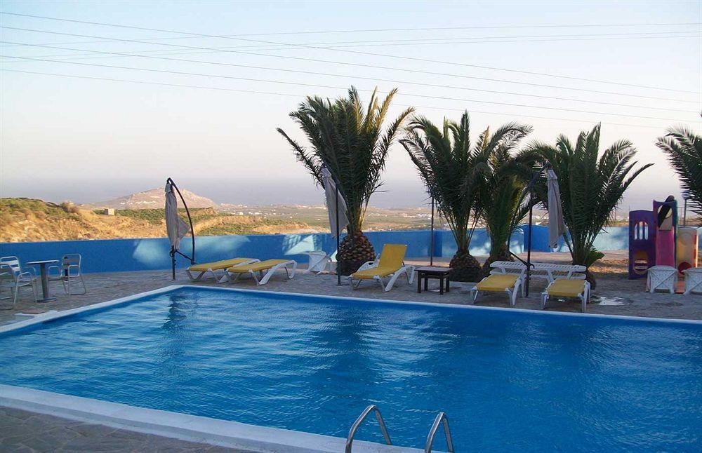 Zorbas Hotel Santorini Pýrgos Екстериор снимка