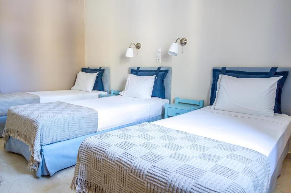 Zorbas Hotel Santorini Pýrgos Екстериор снимка