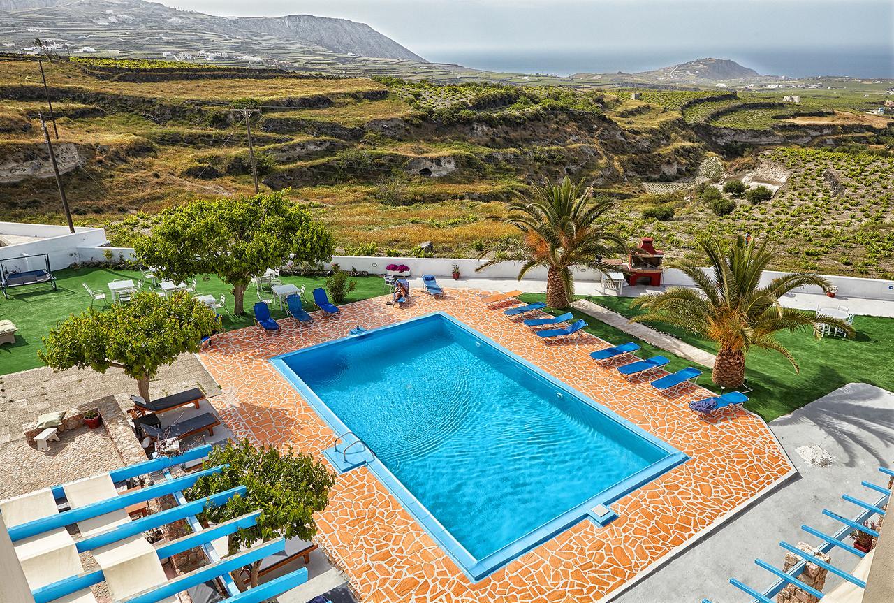 Zorbas Hotel Santorini Pýrgos Екстериор снимка