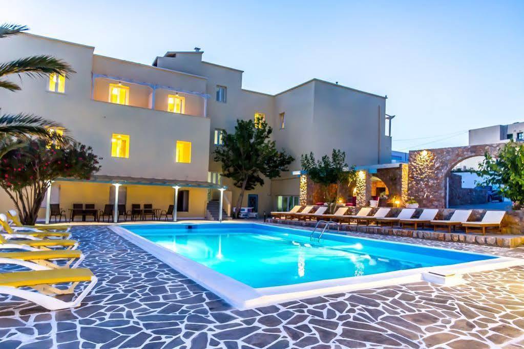 Zorbas Hotel Santorini Pýrgos Екстериор снимка