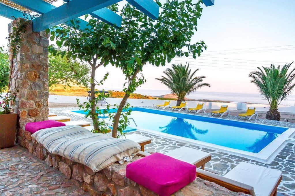 Zorbas Hotel Santorini Pýrgos Екстериор снимка